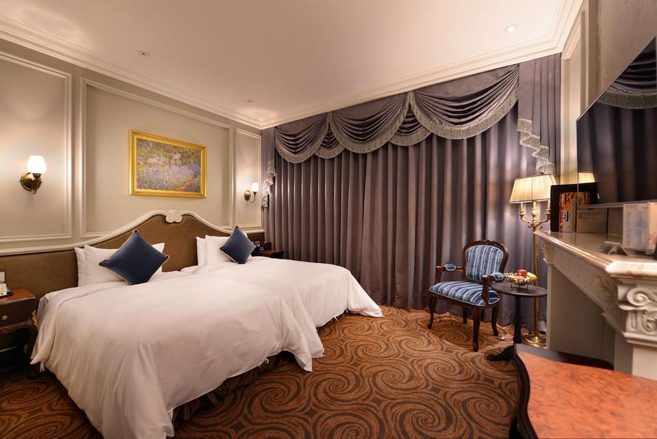 Golden Tulip RS Boutique Hotel-Tainan Hotel in Kaohsiung