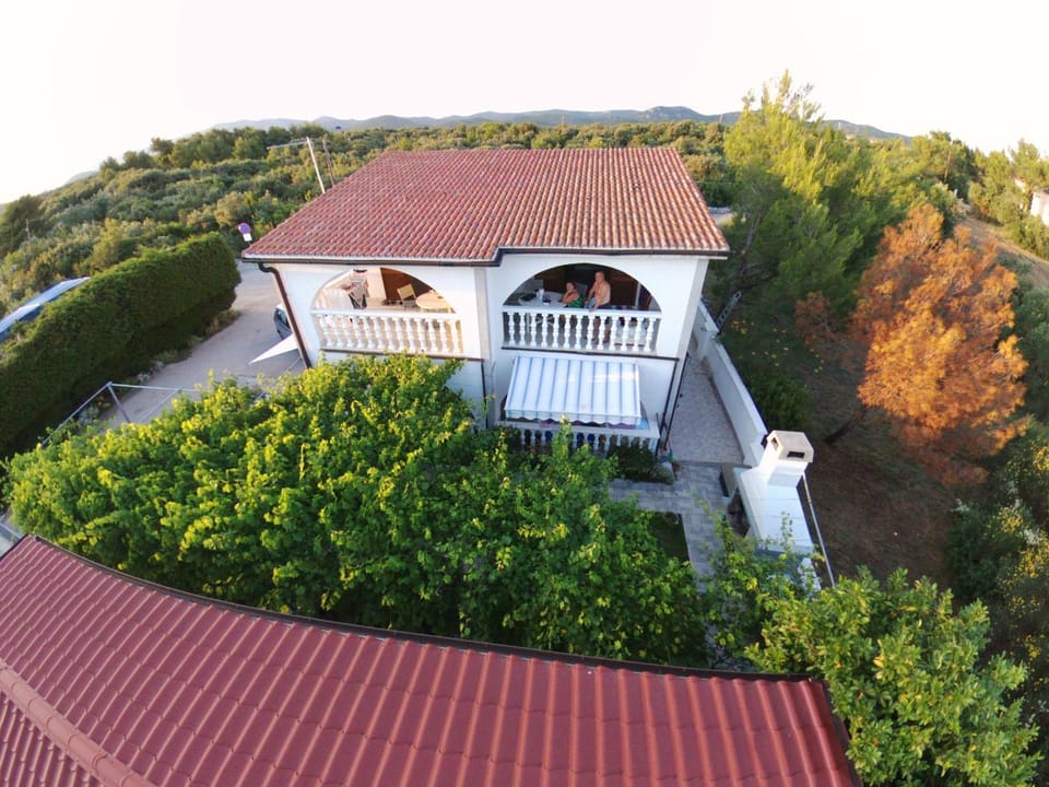 Balcony/Terrace, Guests