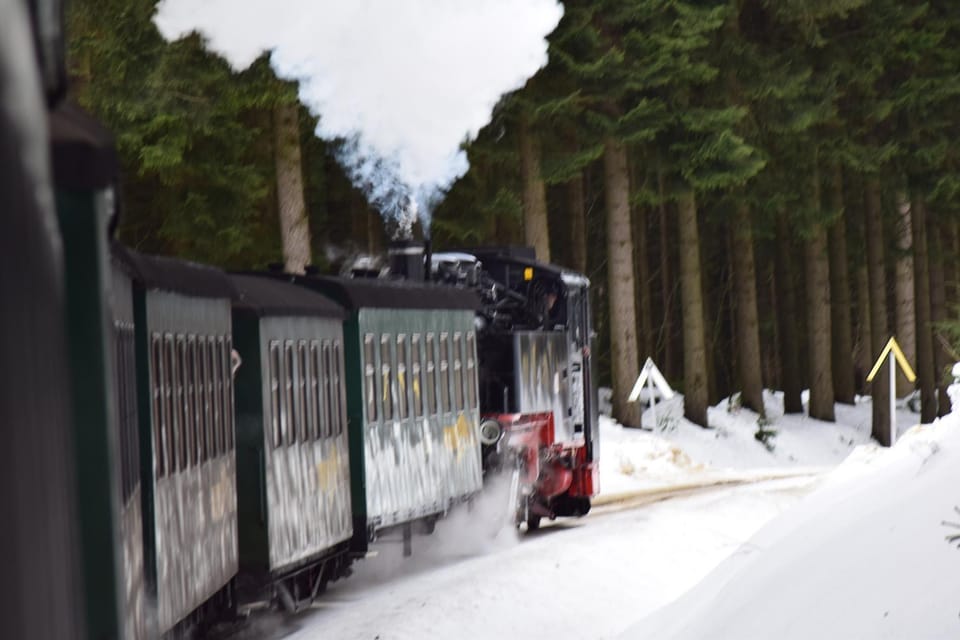 Nearby landmark, Off site, Winter