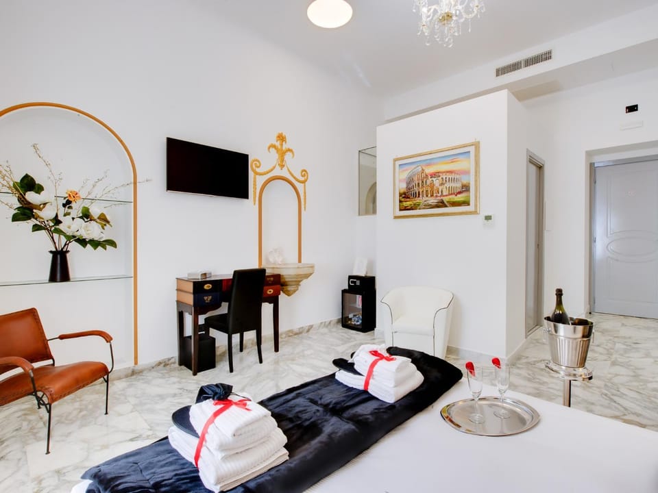 TV and multimedia, Coffee/tea facilities, Bedroom