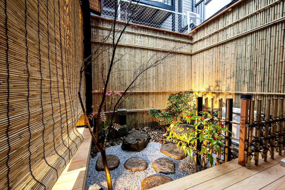 Garden, Bathroom