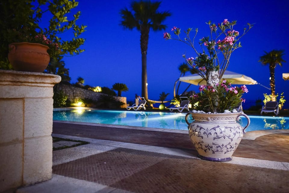 Garden, Pool view, Swimming pool, sunbed