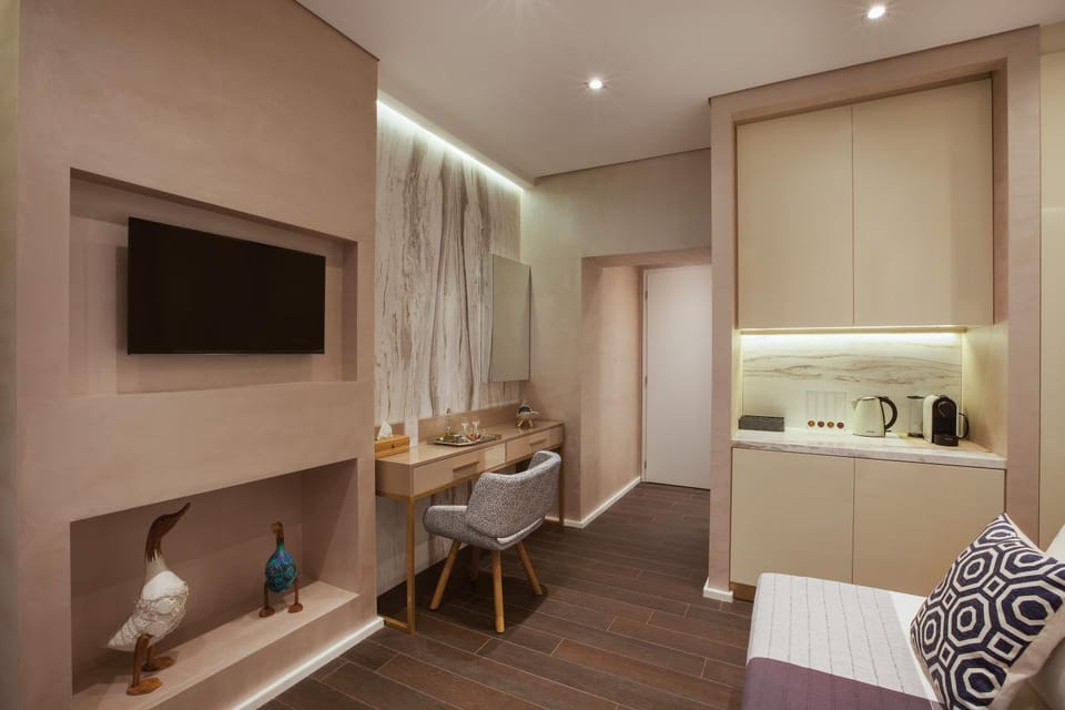 Coffee/tea facilities, Living room