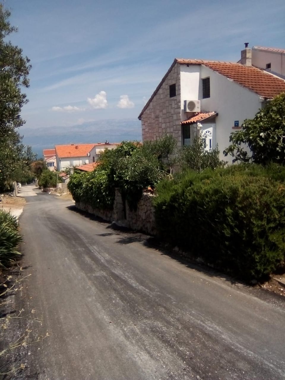 Neighbourhood, Street view