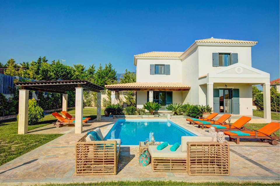 Property building, Garden, Seating area, Garden view, Pool view, Swimming pool