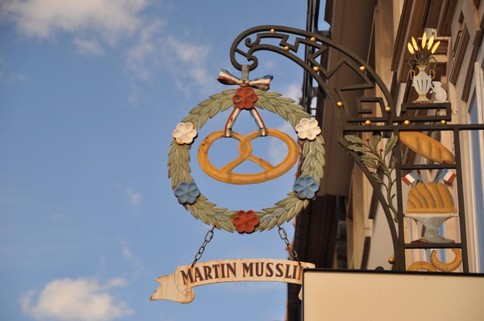 Property building, Logo/Certificate/Sign