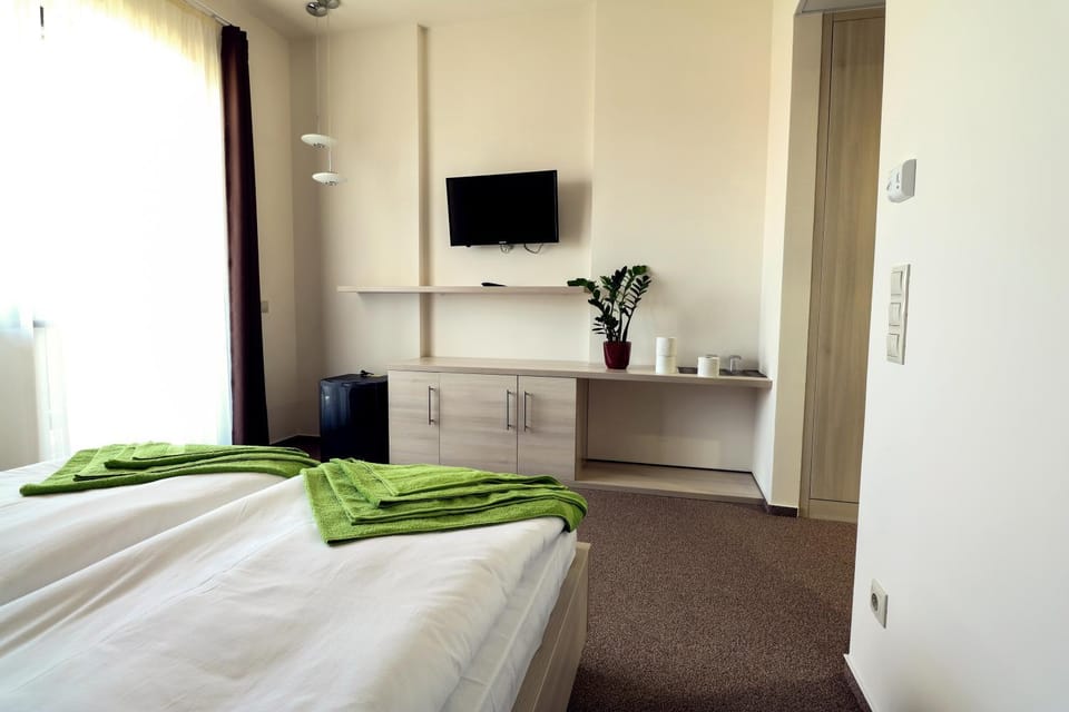 TV and multimedia, Bedroom