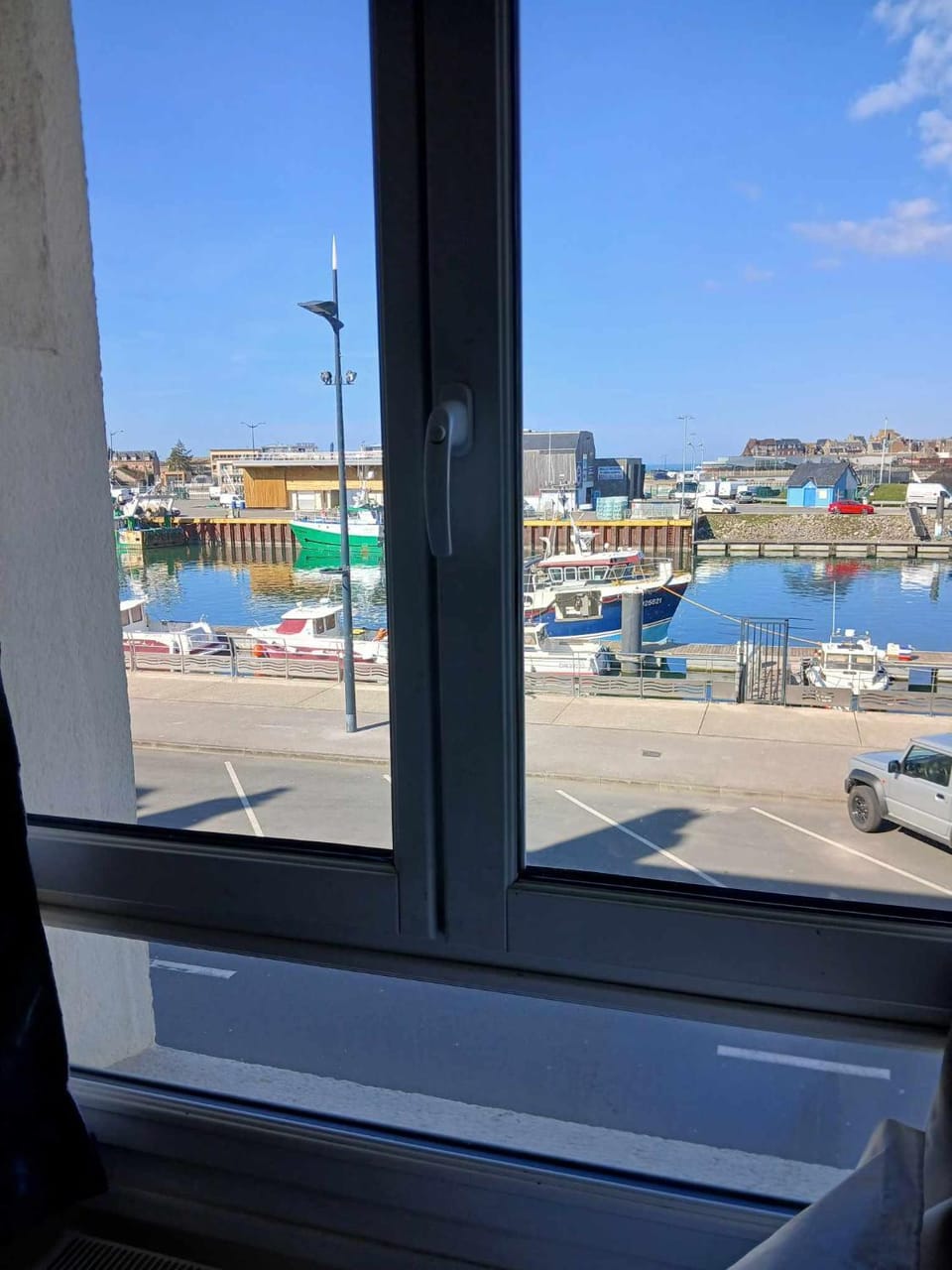 Day, Natural landscape, Landmark view, Sea view, Location