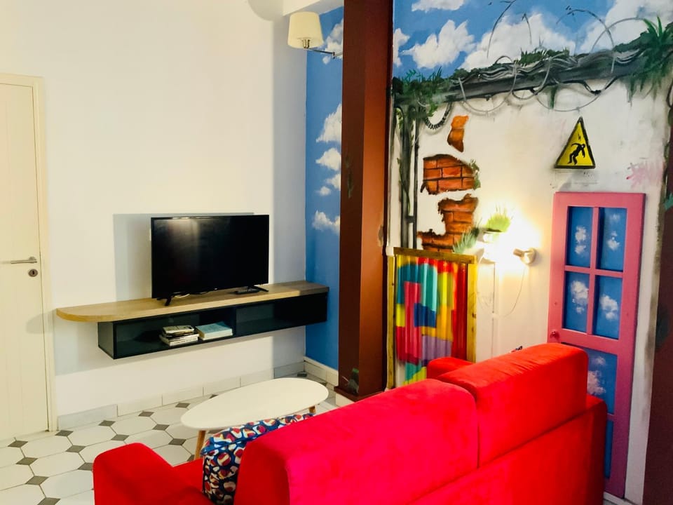Communal lounge/ TV room