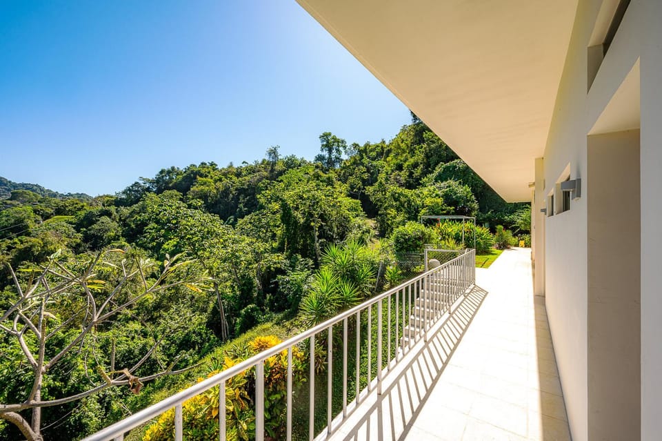 Balcony/Terrace, Garden view