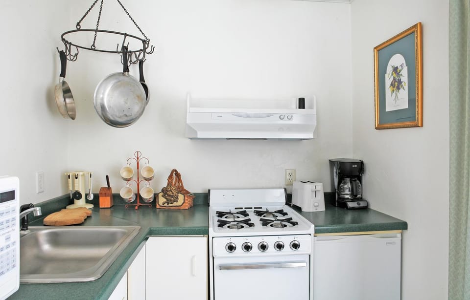 Communal kitchen