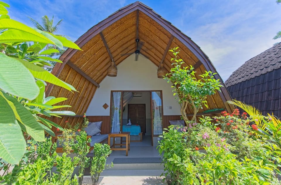 Property building, Garden, Seating area