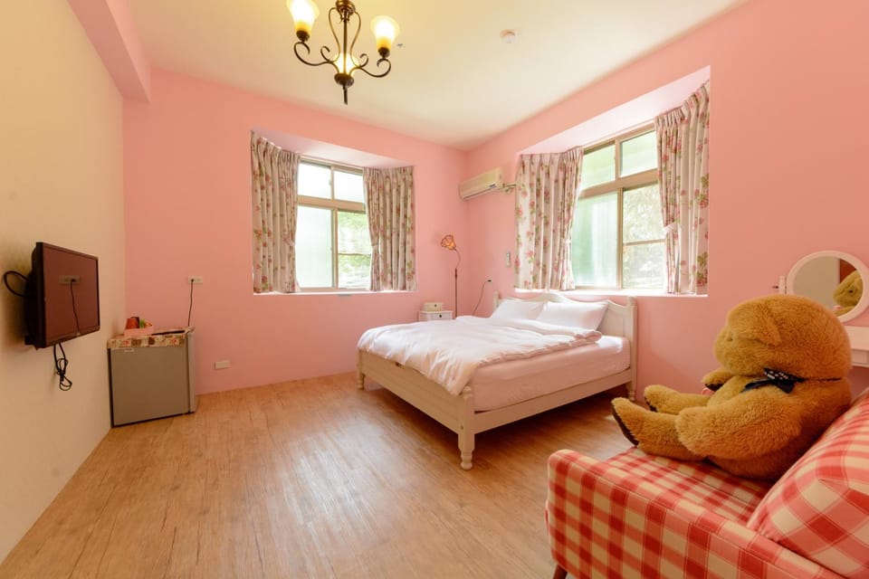 Photo of the whole room
