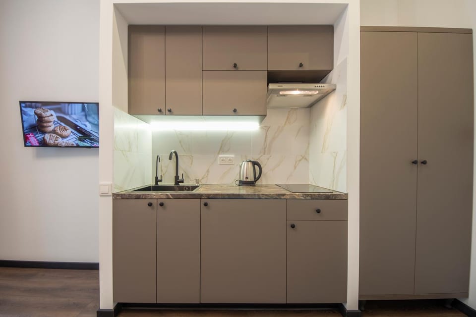 Kitchen or kitchenette