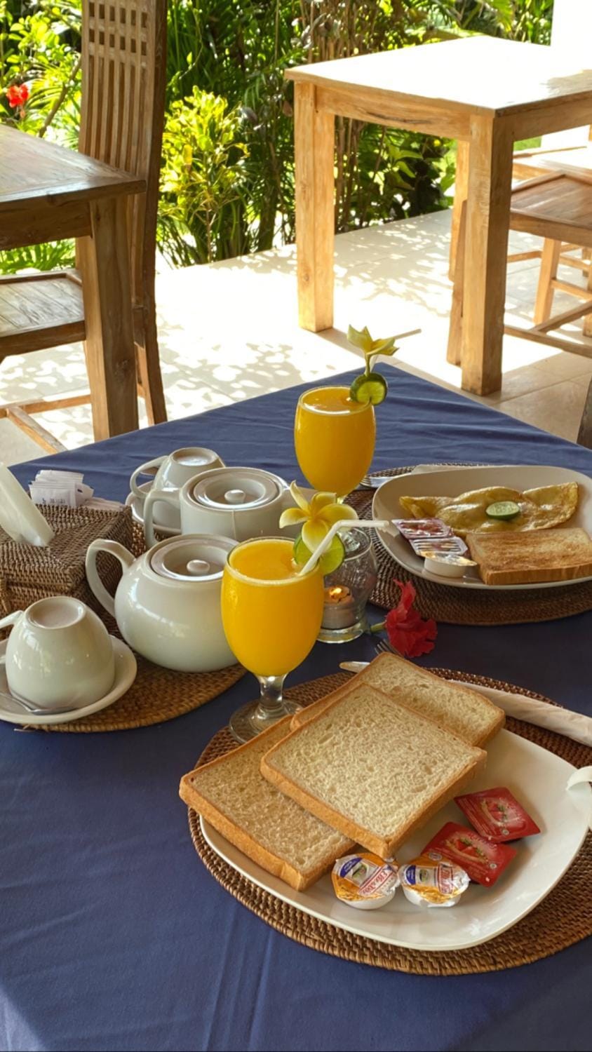 Breakfast