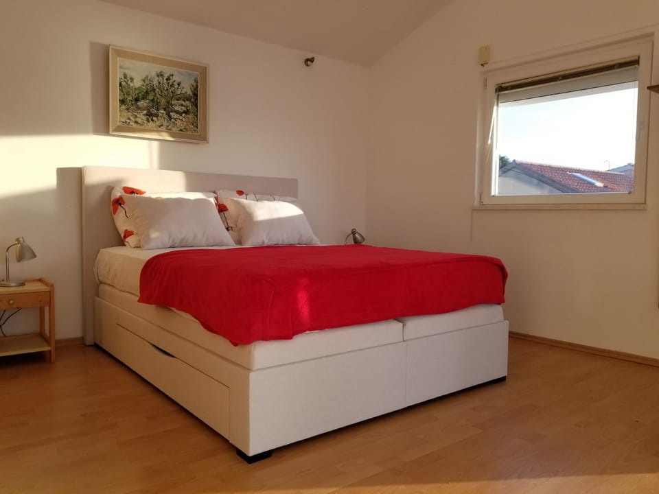 Villa Malo Misto Apartment in Šibenik-Knin County, Croatia