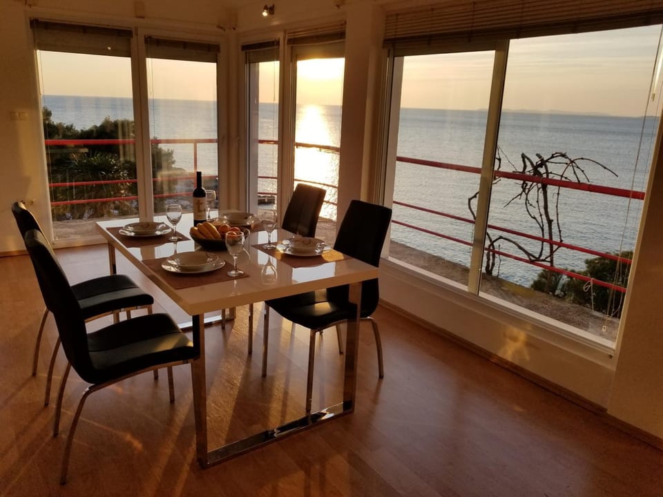 Villa Malo Misto Apartment in Šibenik-Knin County, Croatia
