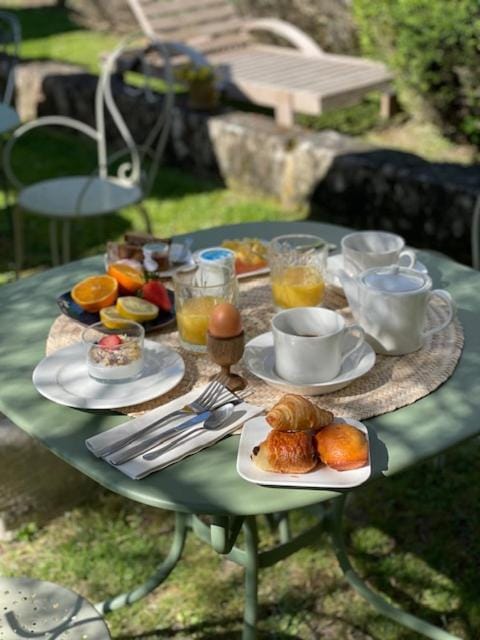 Breakfast, Continental breakfast