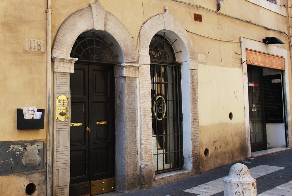 Facade/entrance, Logo/Certificate/Sign
