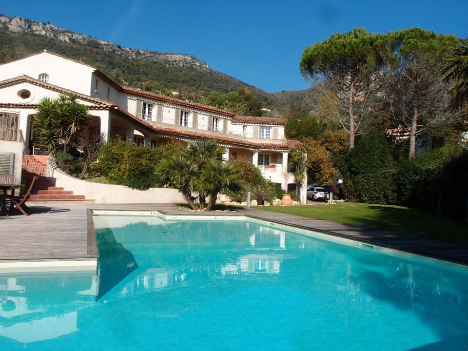 Property building, Facade/entrance, Garden, Garden view, Pool view, Swimming pool