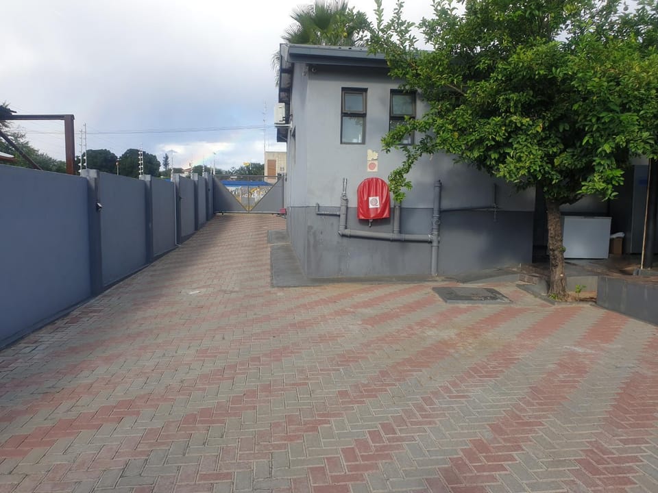 World Sossego Guest House Bed and Breakfast in Windhoek