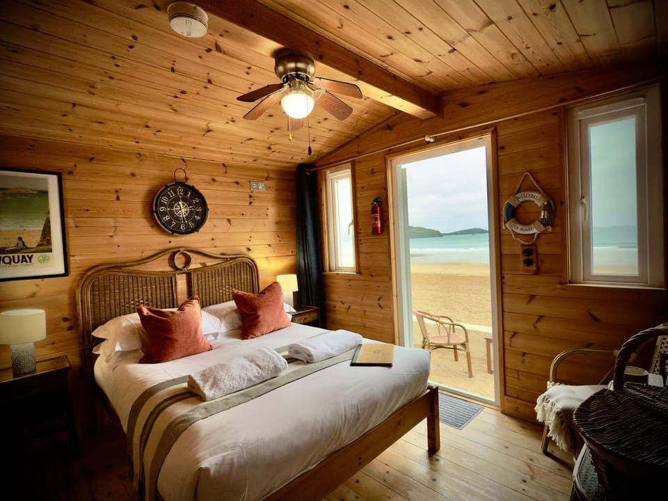 Tolcarne Beach Cabins Cabin in Newquay