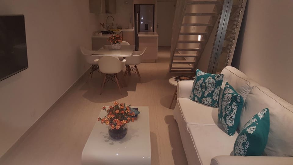Kitchen or kitchenette, Living room, Decorative detail, Dining area