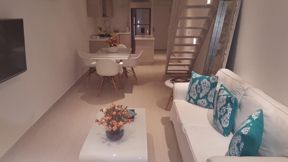 Kitchen or kitchenette, Living room, Decorative detail, Dining area