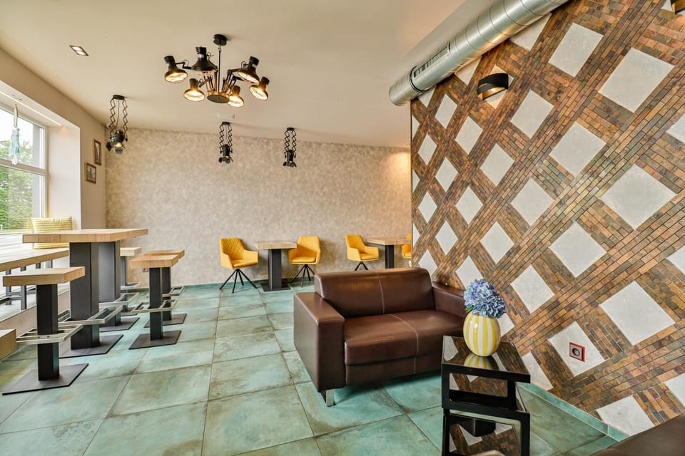 Lobby or reception, Lounge or bar