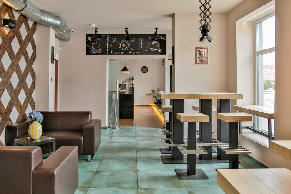 Lobby or reception, Seating area