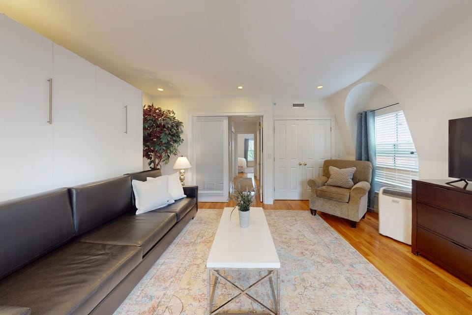 3-Bed 2-Bath Brookline Village Townhome w Deck House in Brookline