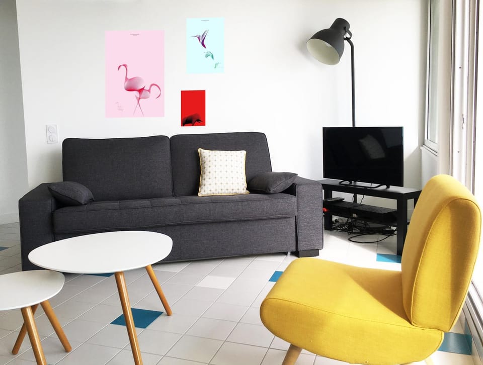 Lounge or bar