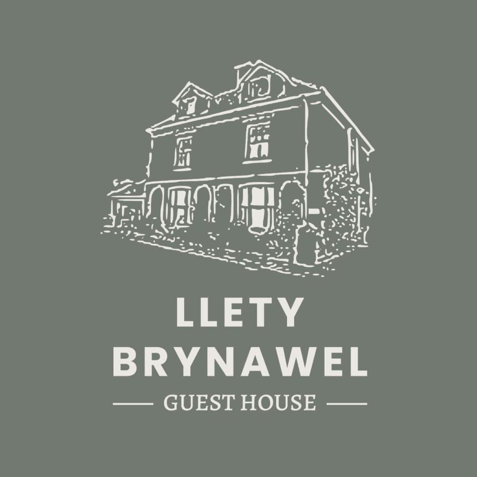 Llety Brynawel Guest House Bed and Breakfast in Wales