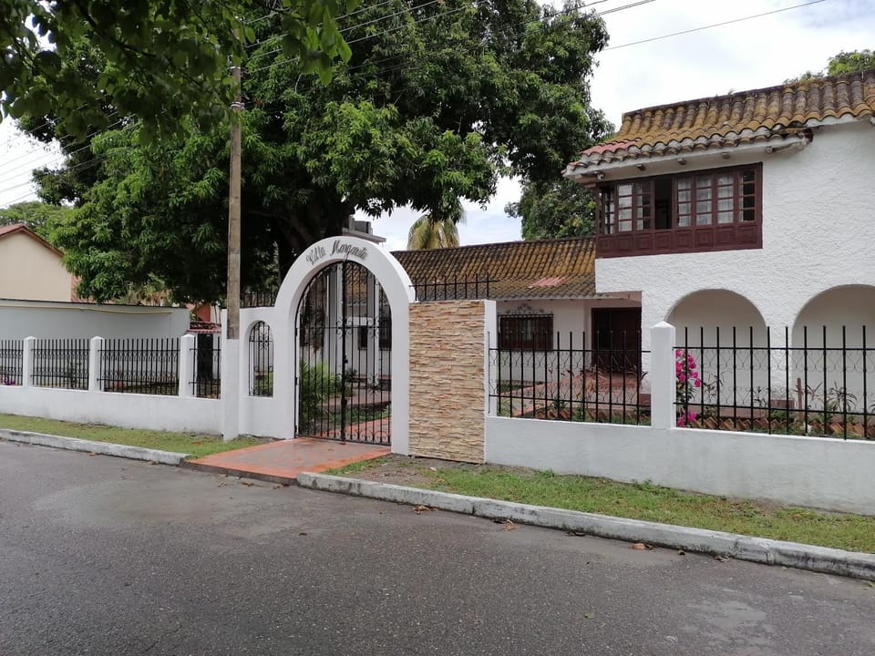 Property building, Street view