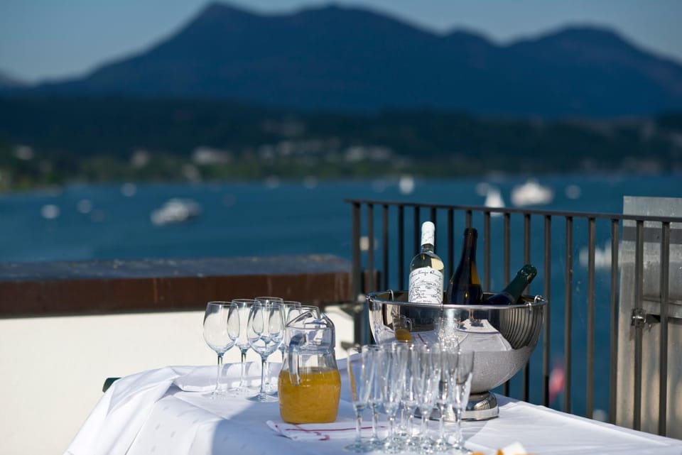 View (from property/room), Food and drinks