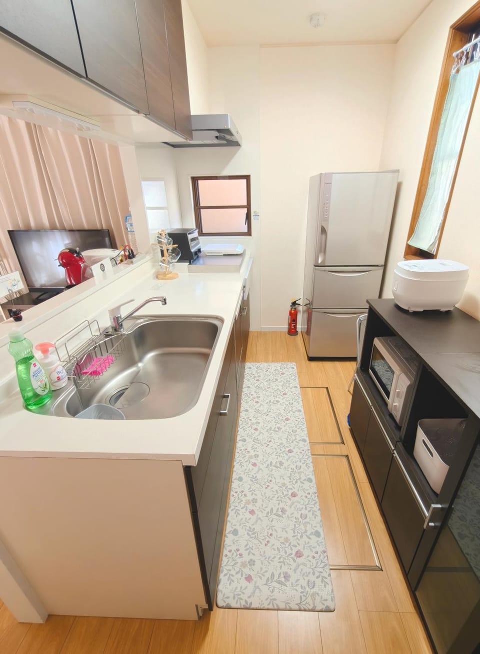 Rainbow guesthouse 貸切 Bed and Breakfast in Saitama