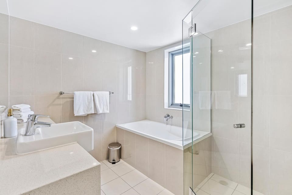 Shower, Bathroom, Bath