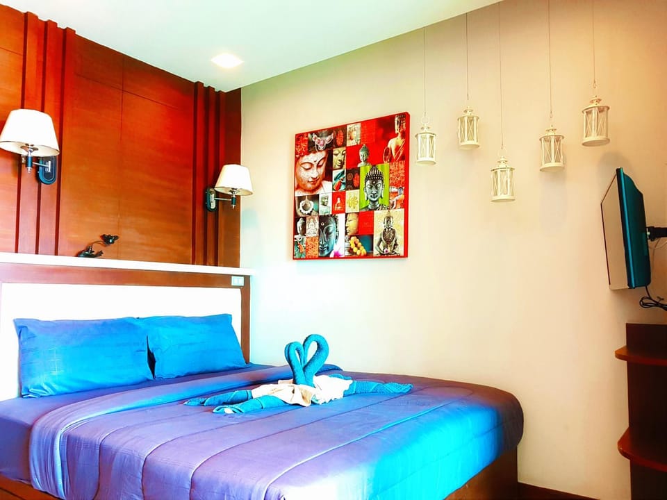 Sea & Sky Karon Beach by PHR Apartment in Phuket