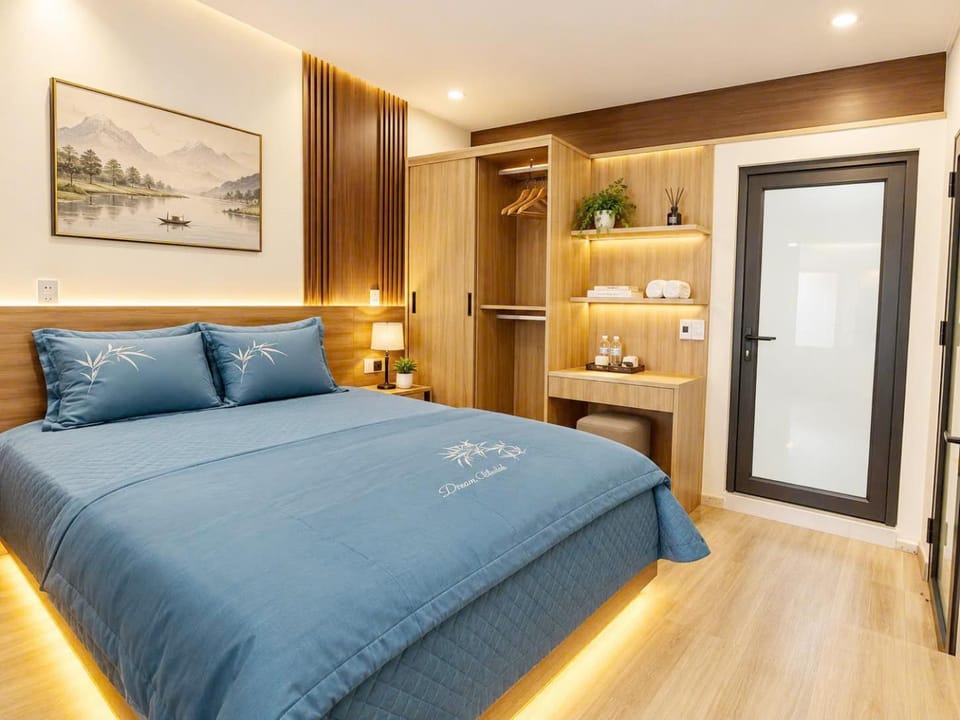 Bed, Photo of the whole room, Bedroom, wardrobe