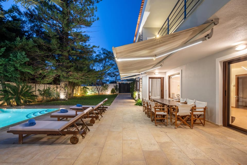 Garden, Swimming pool, sunbed