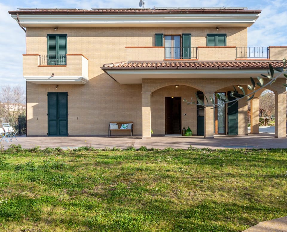 Property building, Garden