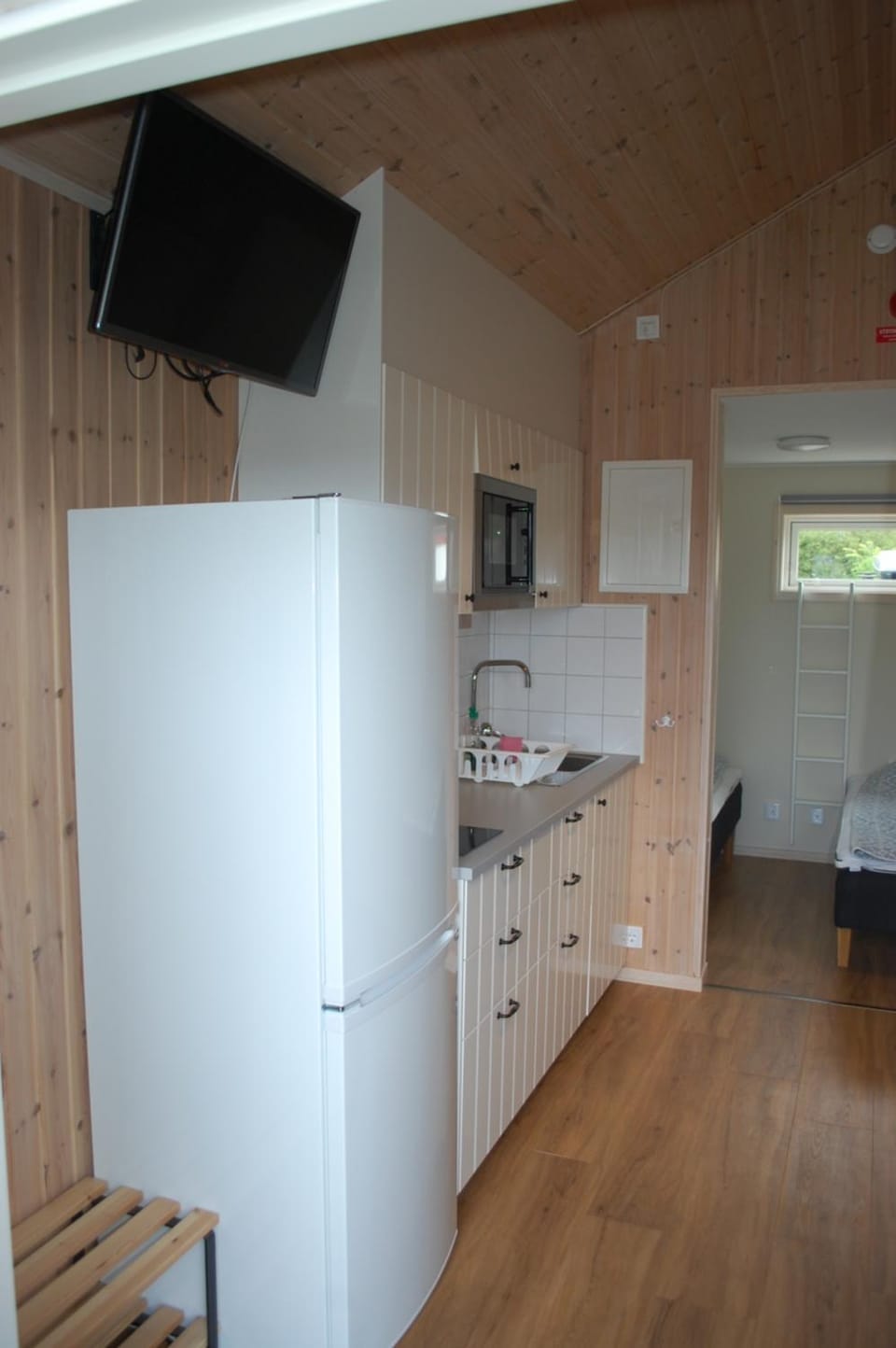 TV and multimedia, Kitchen or kitchenette