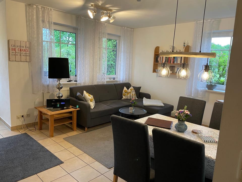 Living room, Seating area, Dining area