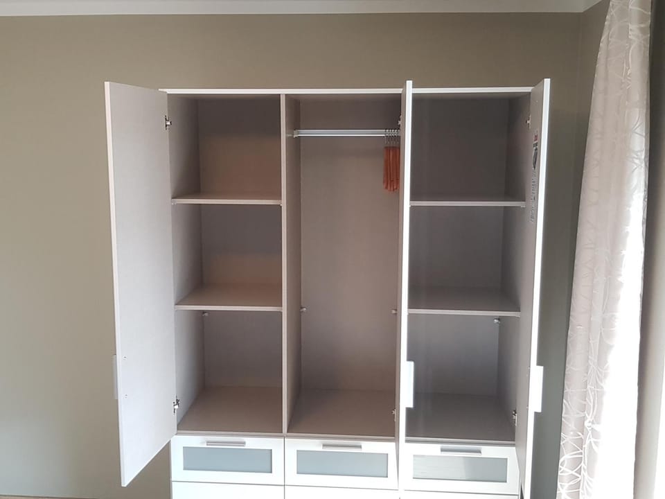 Decorative detail, Bedroom