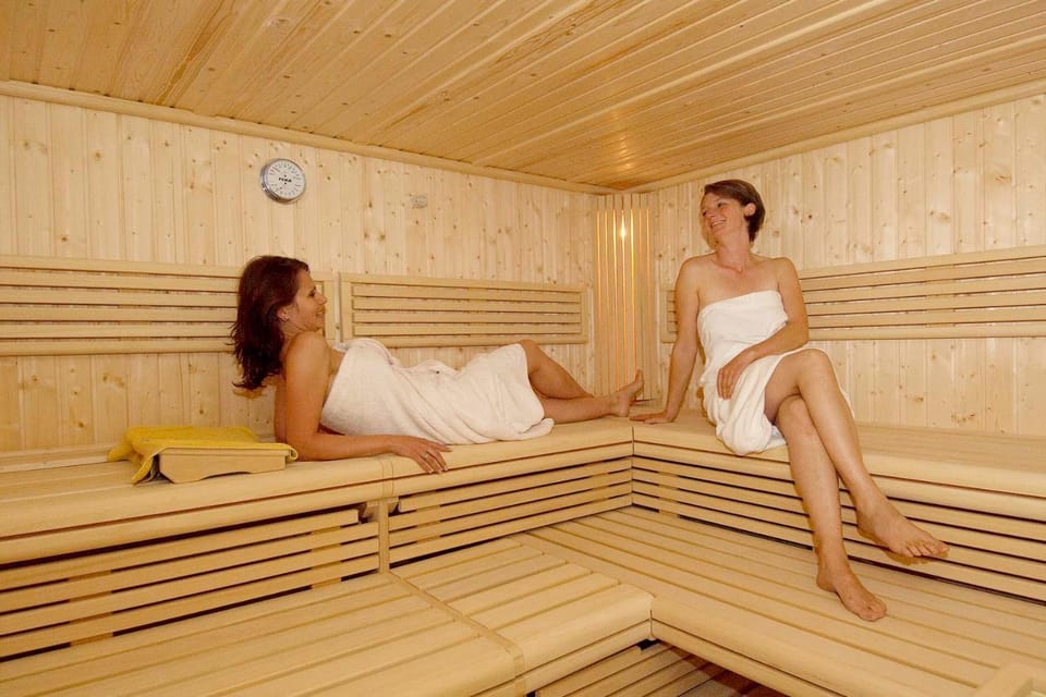 Sauna, Spa and wellness centre/facilities