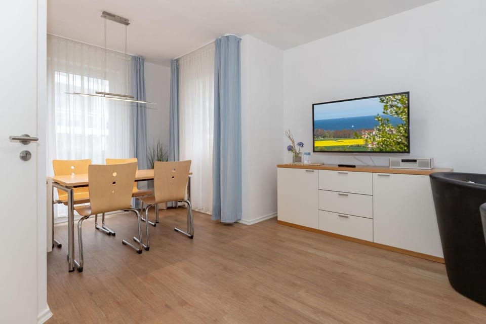 Yachthafenresidenz-Wohnung-7101-837 Apartment in Kühlungsborn