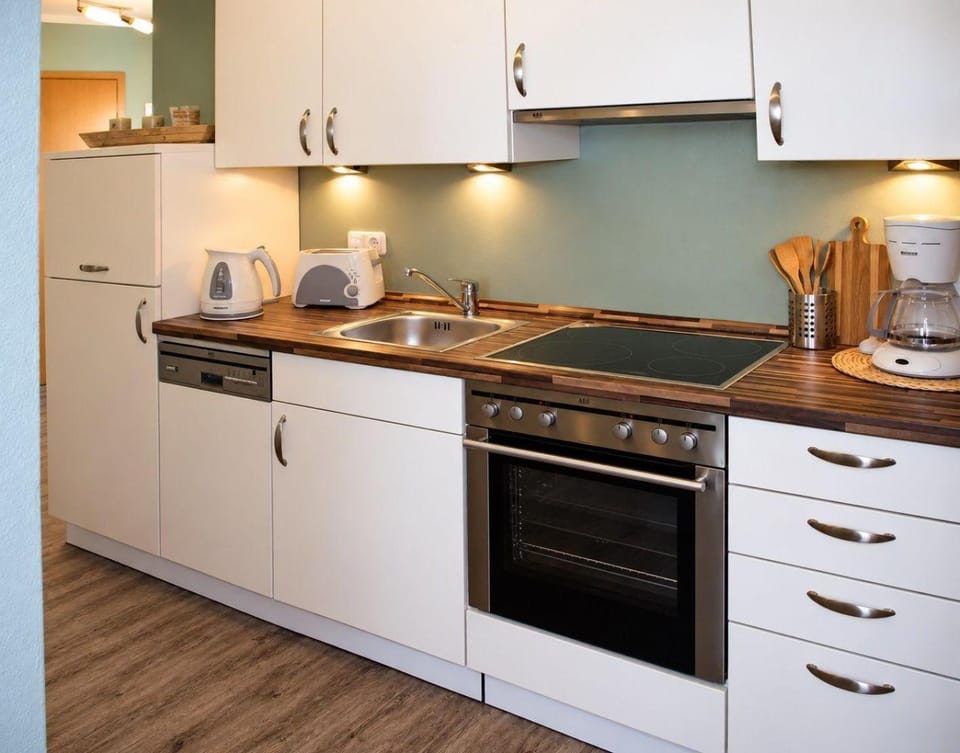 Yachthafenresidenz-Wohnung-9301-898 Apartment in Kühlungsborn