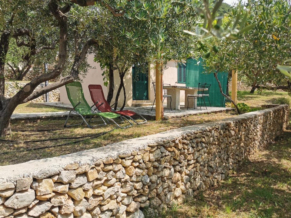 Holiday home Oliva cottage House in Bol