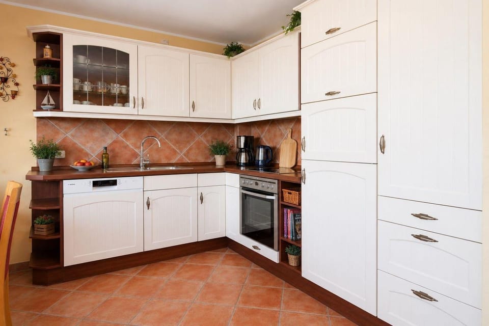 Urlaubstraeume-am-Meer-Wohnung-5-9-9609 Apartment in Kühlungsborn
