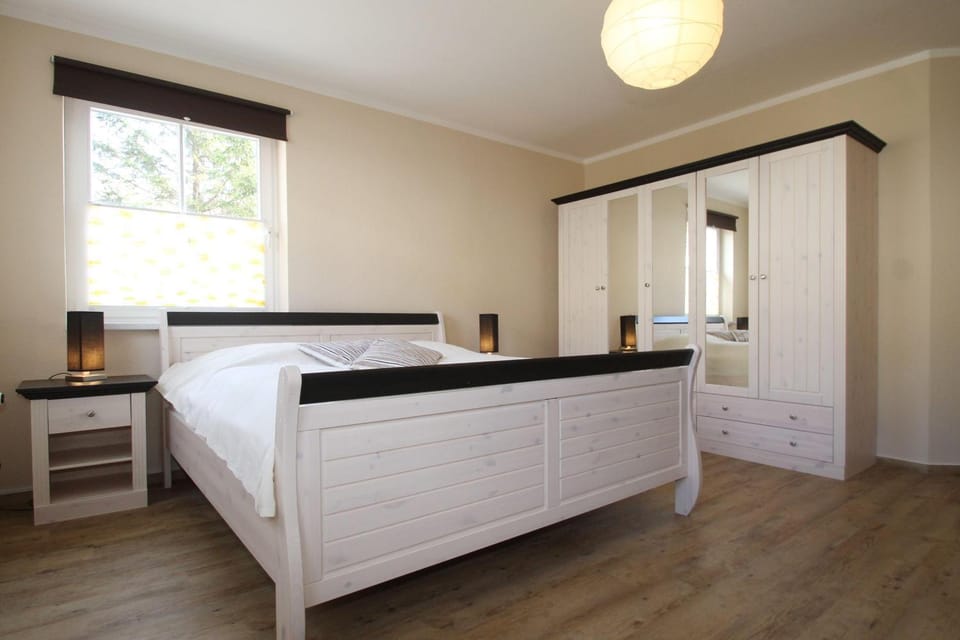 Strandstrasse-43-Wohnung-4-9553 Apartment in Kühlungsborn